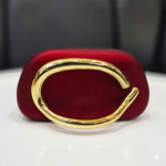 حقيبة كروس وكلاتش السهرة من زارا (ZARA Abstract Metal Detail Clutch)